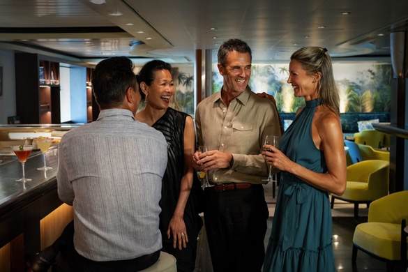 Paul Gauguin Cruises MS Paul Gauguin Piano Bar Lifestyle 4 ©Paul Gauguin Cruises.jpg